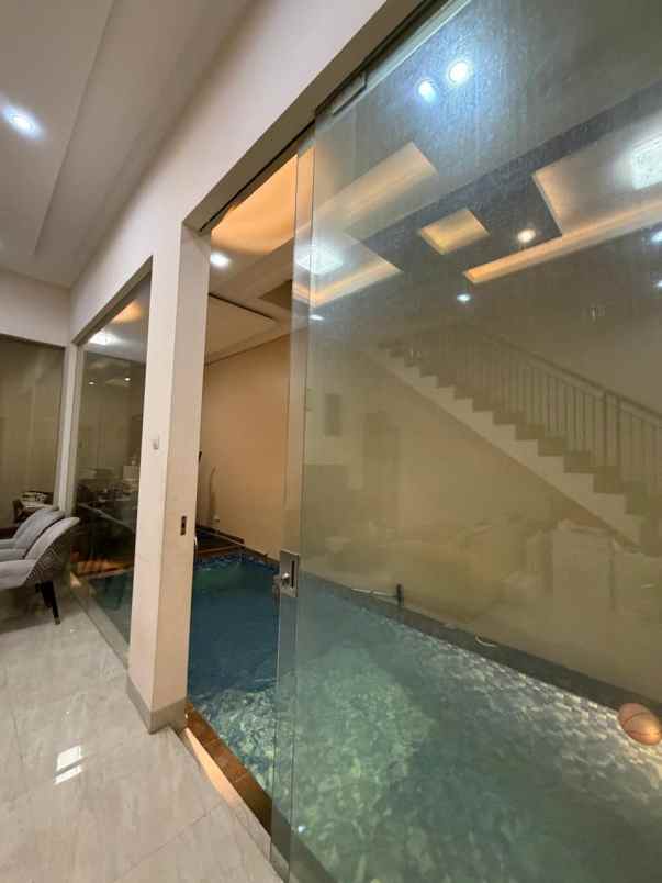 dijual rumah baing kampung tengah condet jakarta timur