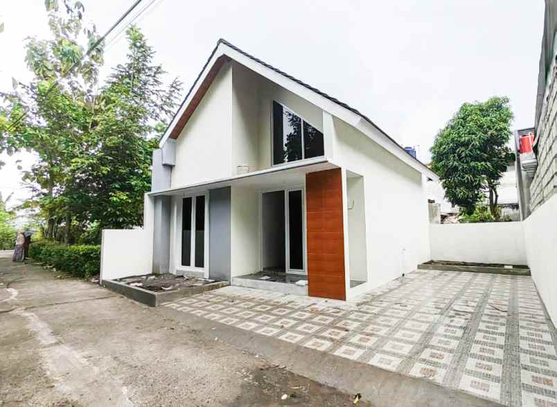 dijual rumah bangunjiwo