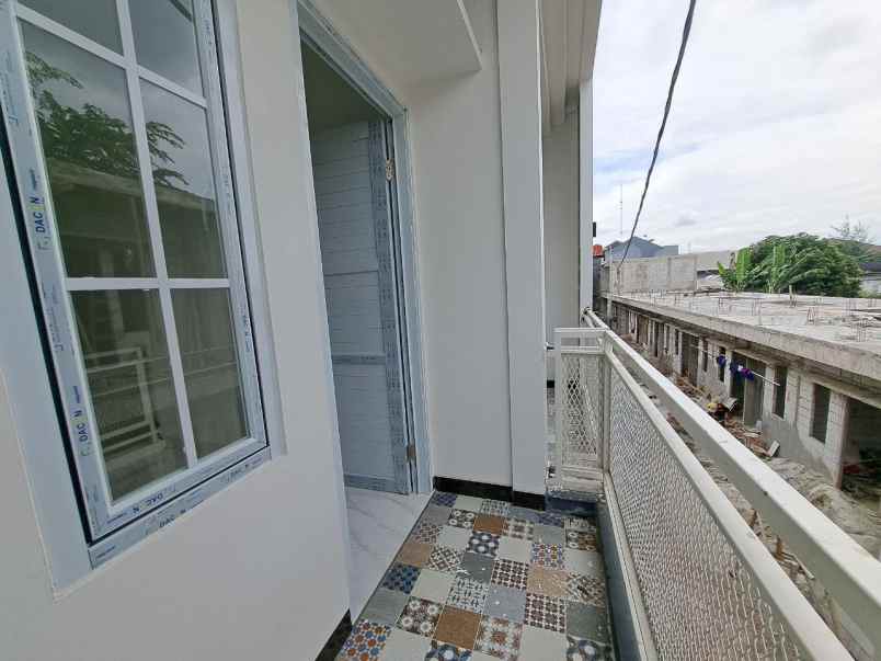 dijual rumah batu ampar condet jakarta