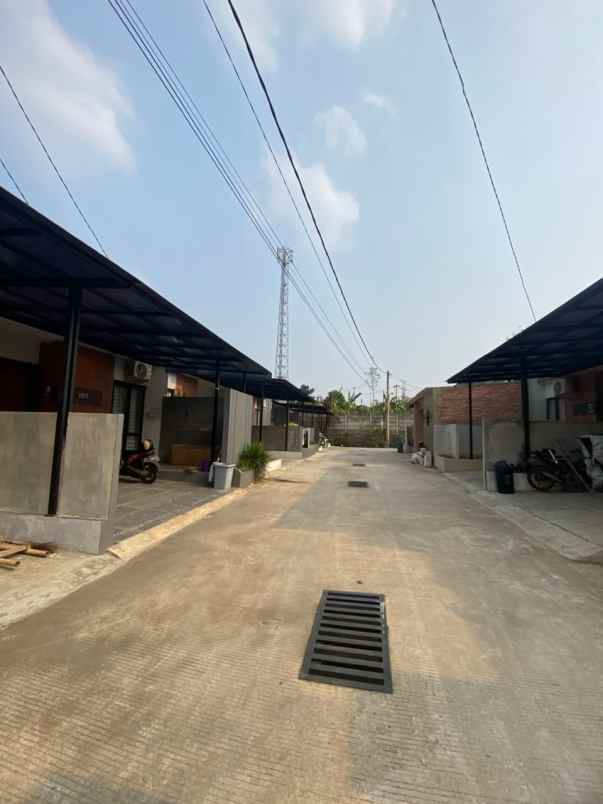 dijual rumah bedahan sawangan depok