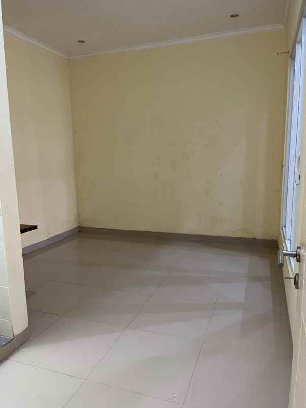 dijual rumah benda baru