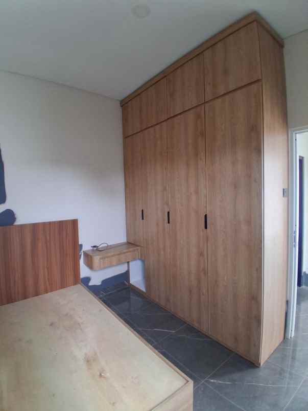 dijual rumah besi jangkang sukoharjo