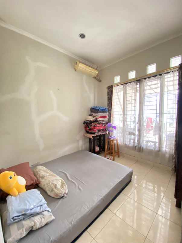 dijual rumah binong