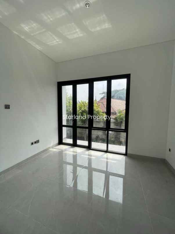 dijual rumah bintaro