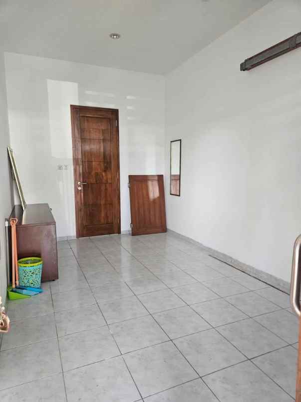 dijual rumah bintaro sektor 1