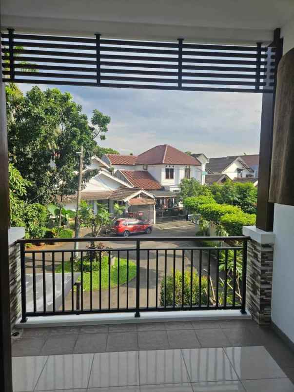 dijual rumah bintaro sektor 1