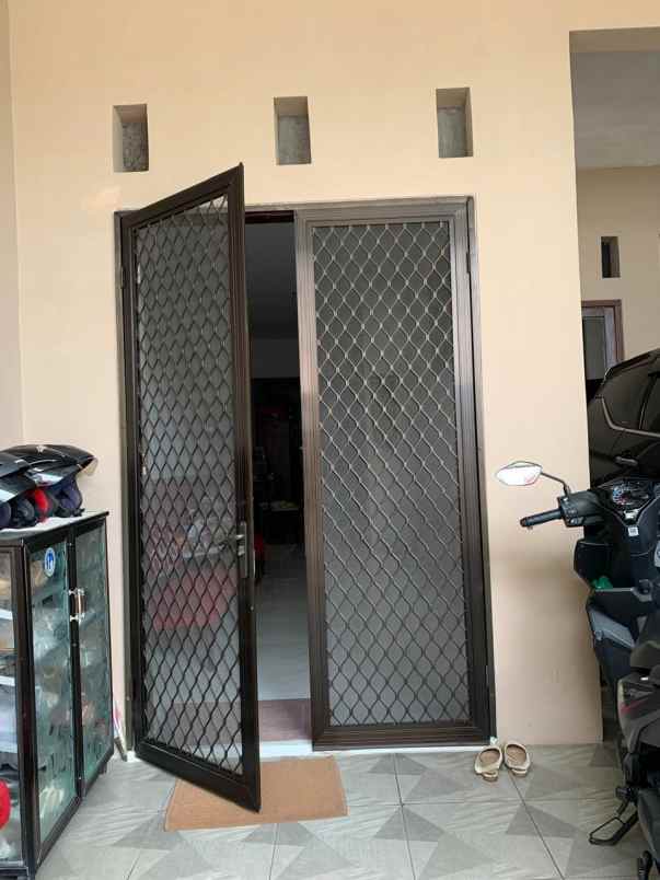 dijual rumah bulak kalitinjang baru surabaya