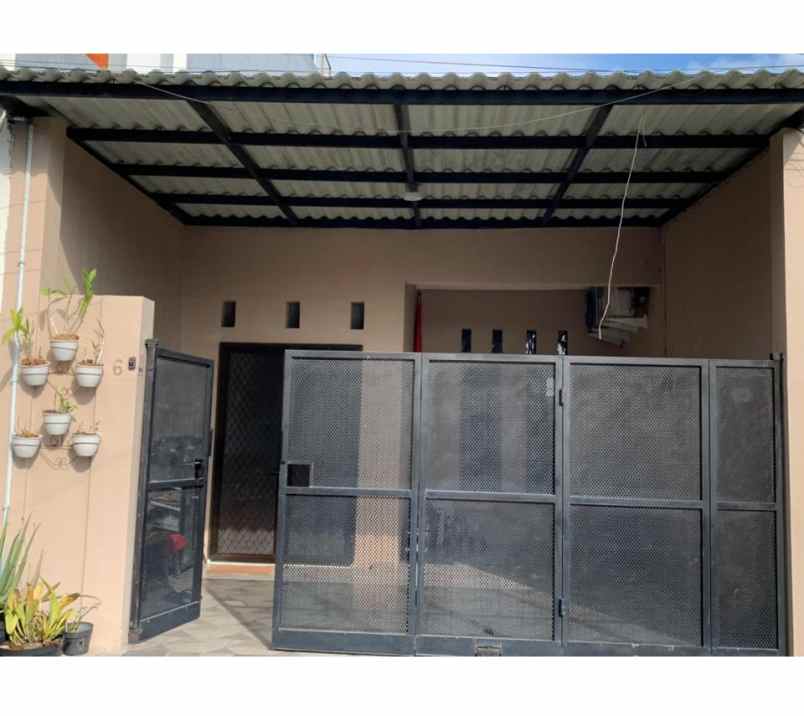 dijual rumah bulak kalitinjang baru surabaya