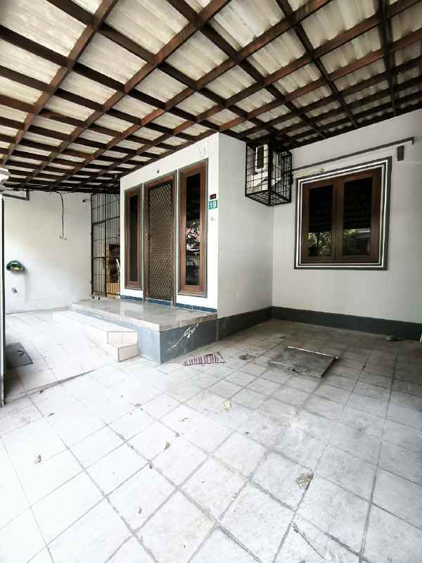 dijual rumah bumi marina emas