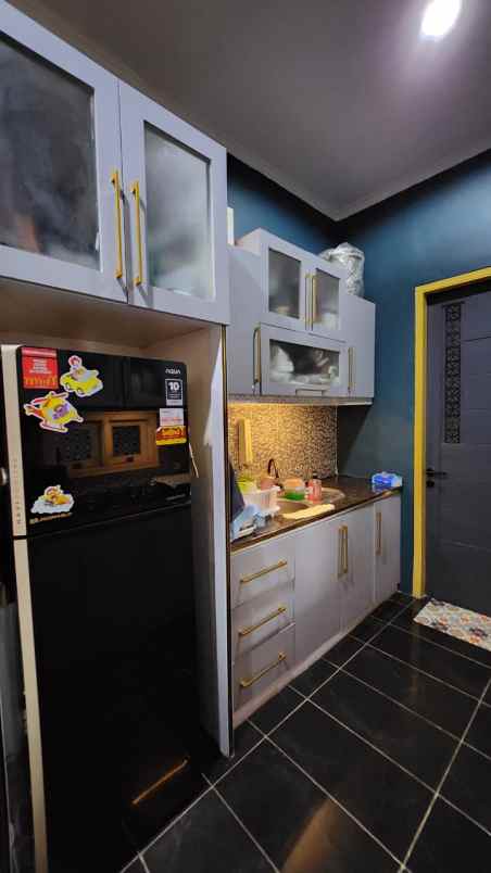 dijual rumah cantik di daerah pondok gede