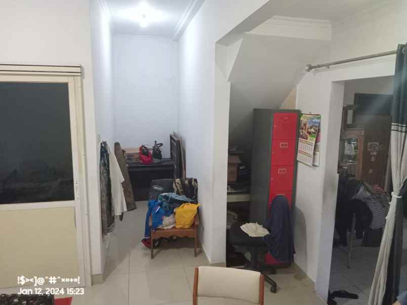 dijual rumah cempaka putih barat