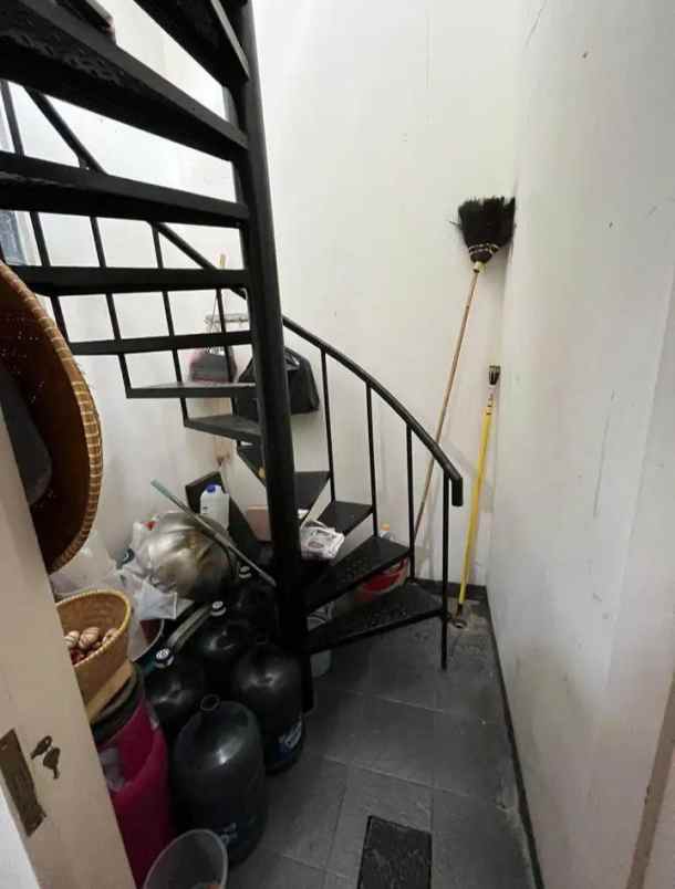 dijual rumah ciganitri
