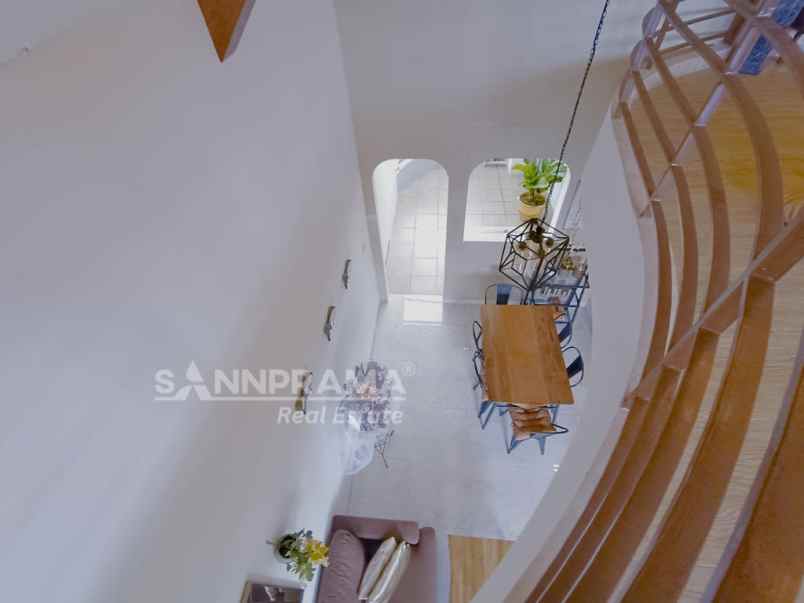 dijual rumah cimanggis