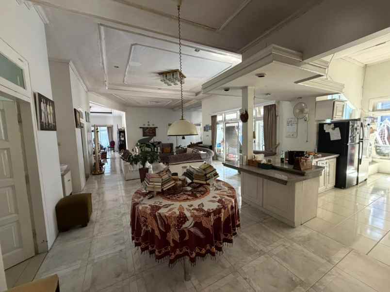 dijual rumah cipinang indah