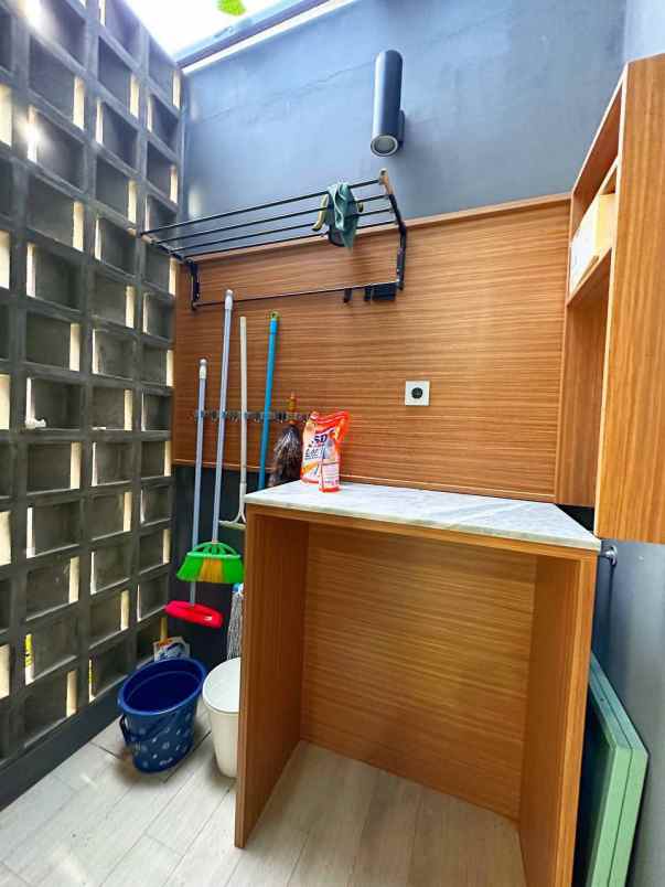 dijual rumah ciracas jakarta timur