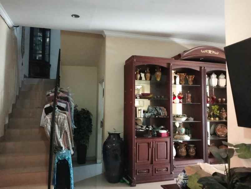 dijual rumah ciracas jaktim