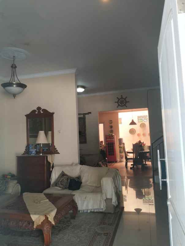 dijual rumah ciracas jaktim