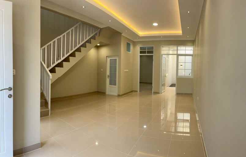 dijual rumah cisaranten kulon arcamanik