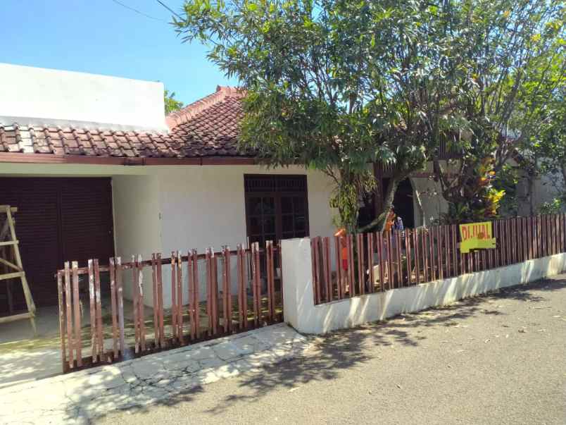 dijual rumah cisaranten kulon purbasari