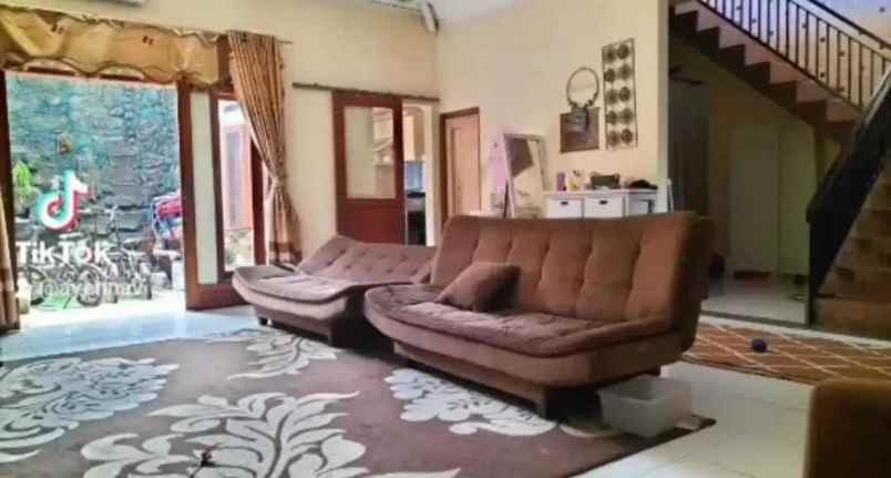 dijual rumah cisaranten wetan arcamanik