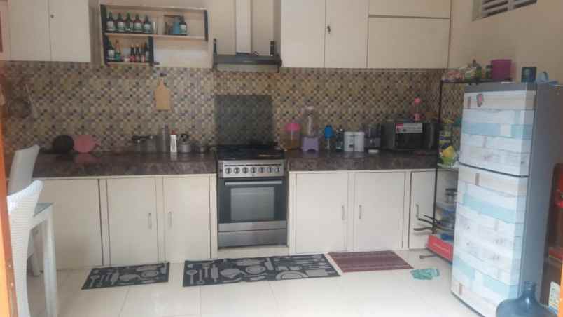dijual rumah cisaranten wetan arcamanik