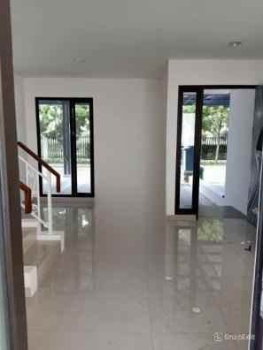 dijual rumah cluster la seine jgc