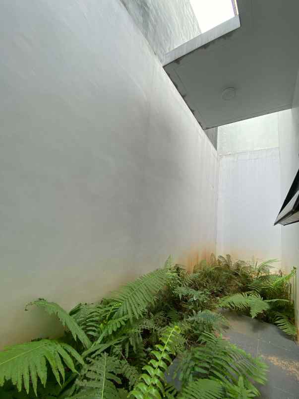 dijual rumah cluster northbend puri