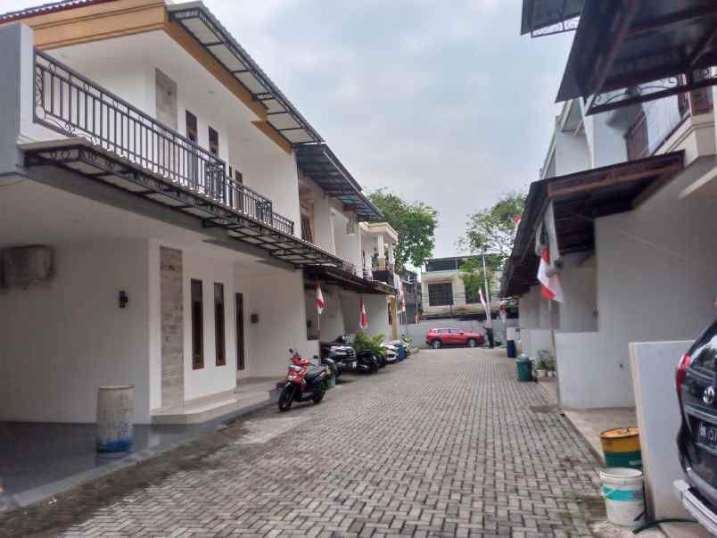 dijual rumah cluster pratama residence 15