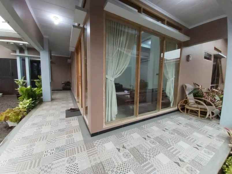 dijual rumah dan ruko