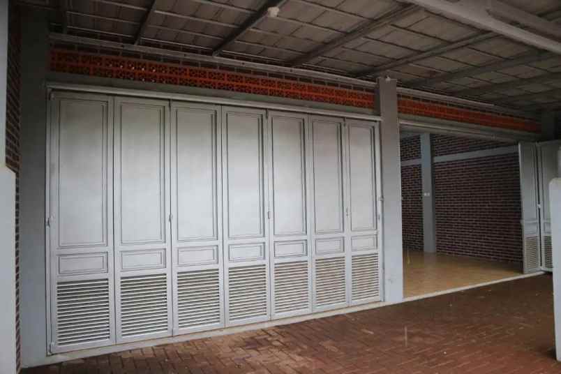 dijual rumah dan ruko