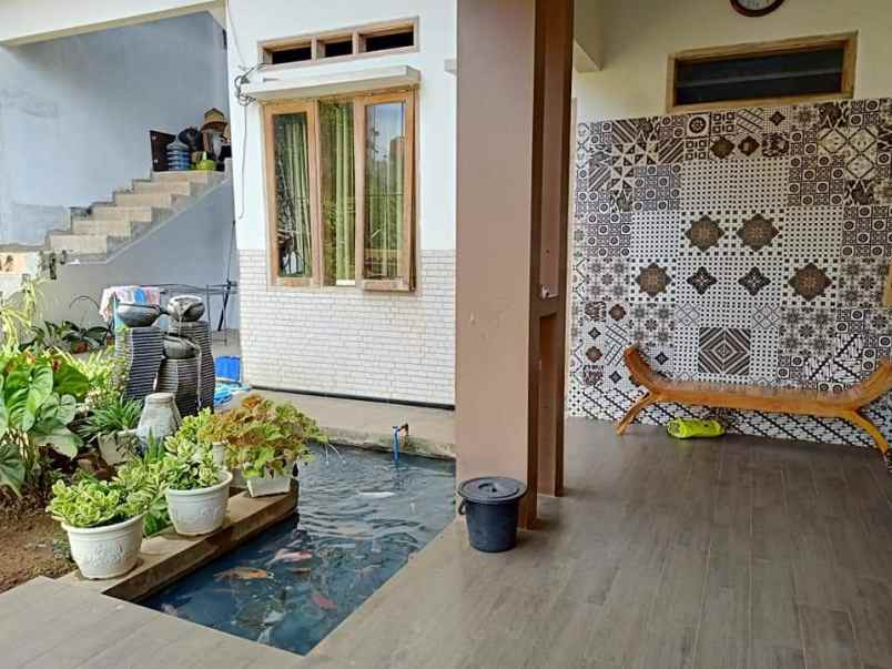 dijual rumah dan ruko