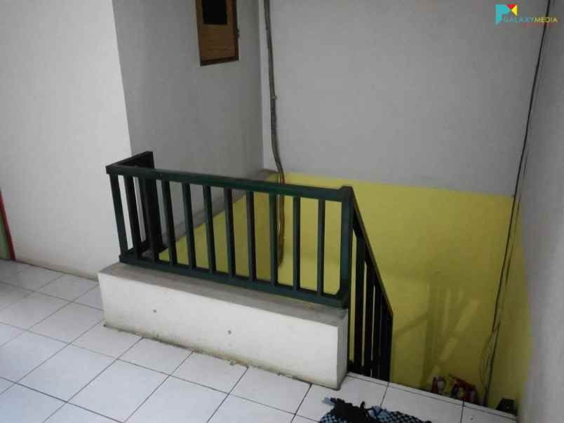 dijual rumah dekat harapan baru regency