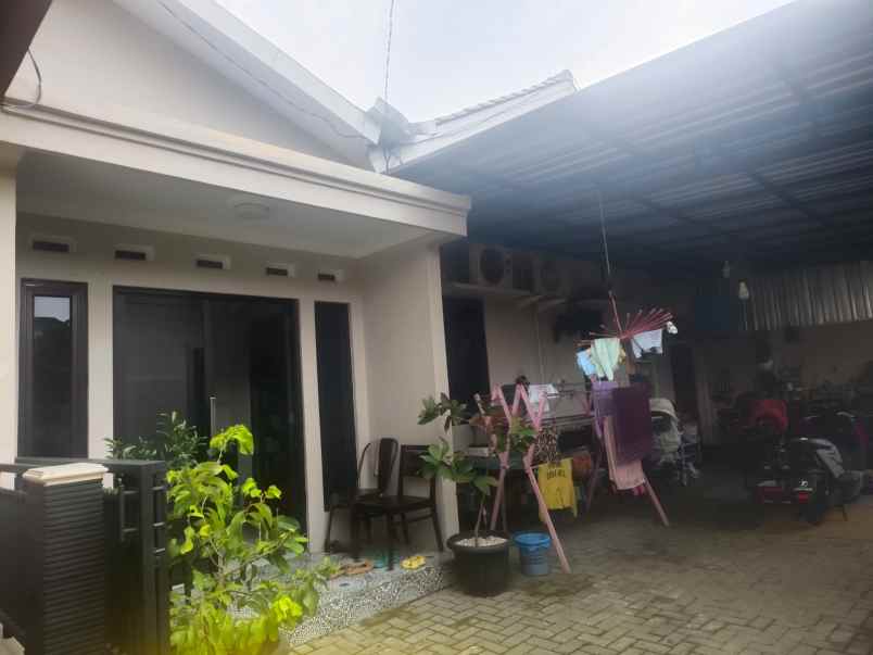dijual rumah di jangli semarang