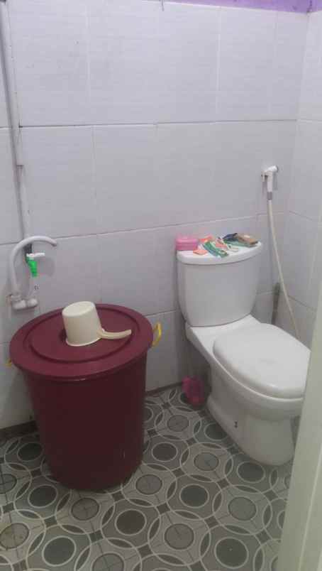 dijual rumah diover kredit perumahan