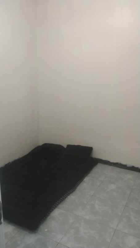 dijual rumah diover kredit perumahan