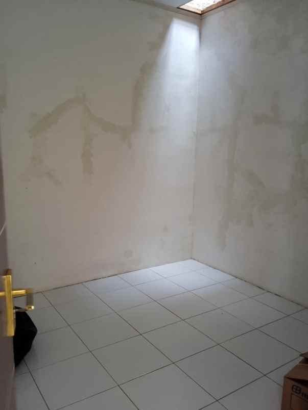 dijual rumah gending mas kavling cluster