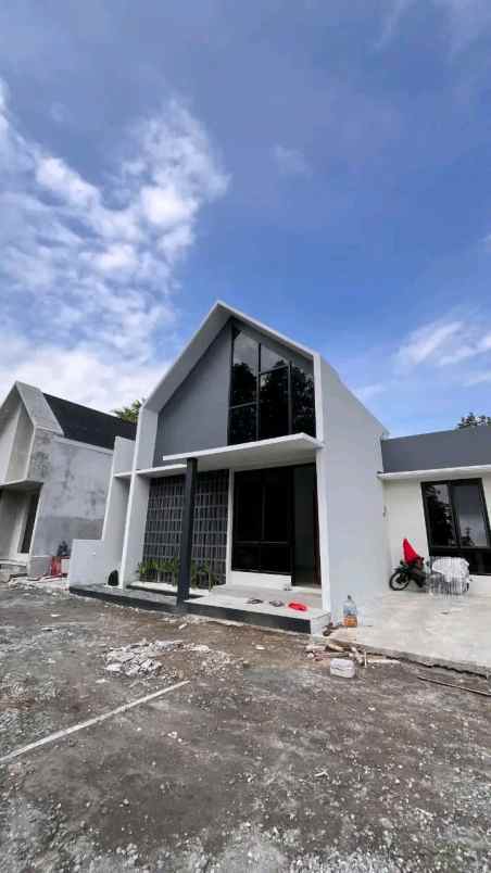 dijual rumah gilangharjo