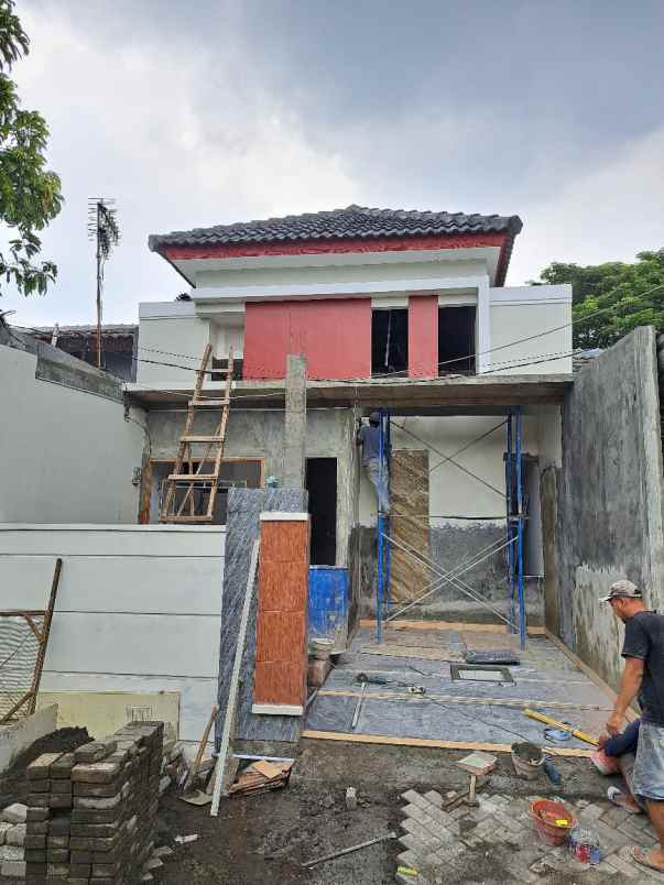 dijual rumah graha indah medayu utara