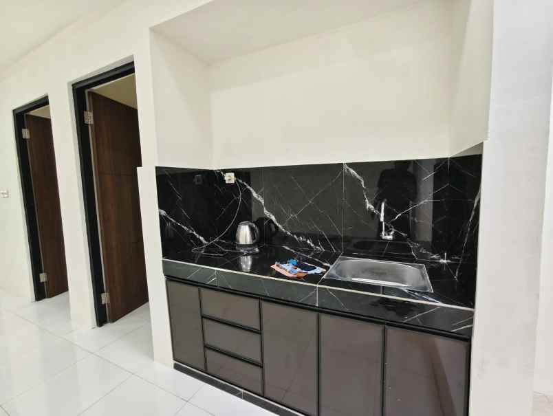 dijual rumah greges