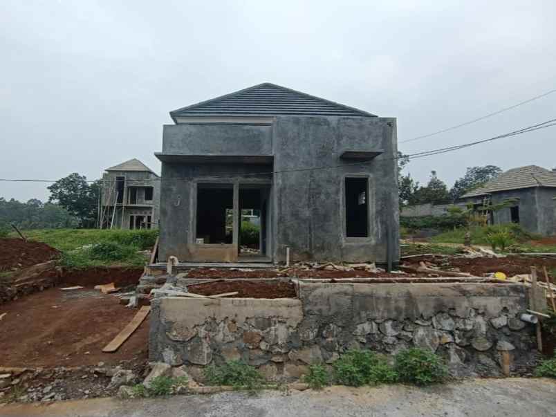 dijual rumah gunung pati