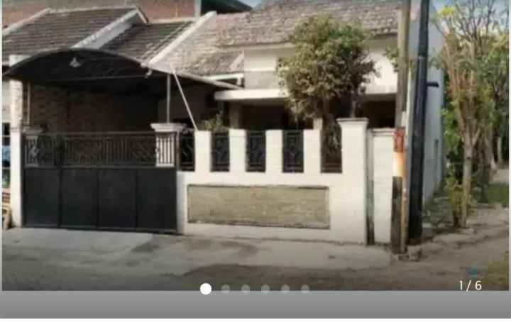 dijual rumah hook siap huni 3 kt 2 km 105m2