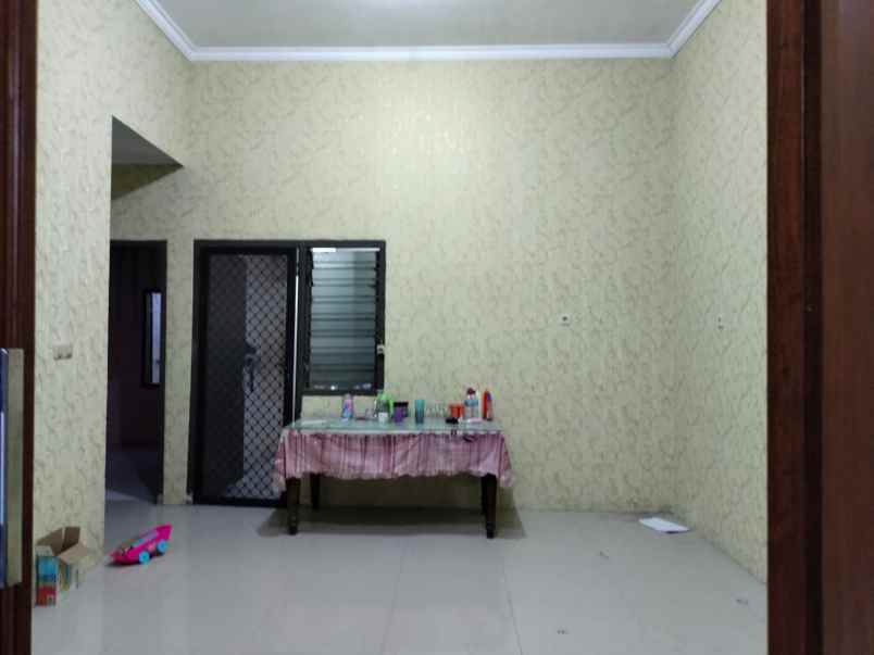 dijual rumah hook siap huni 3 kt 2 km 105m2