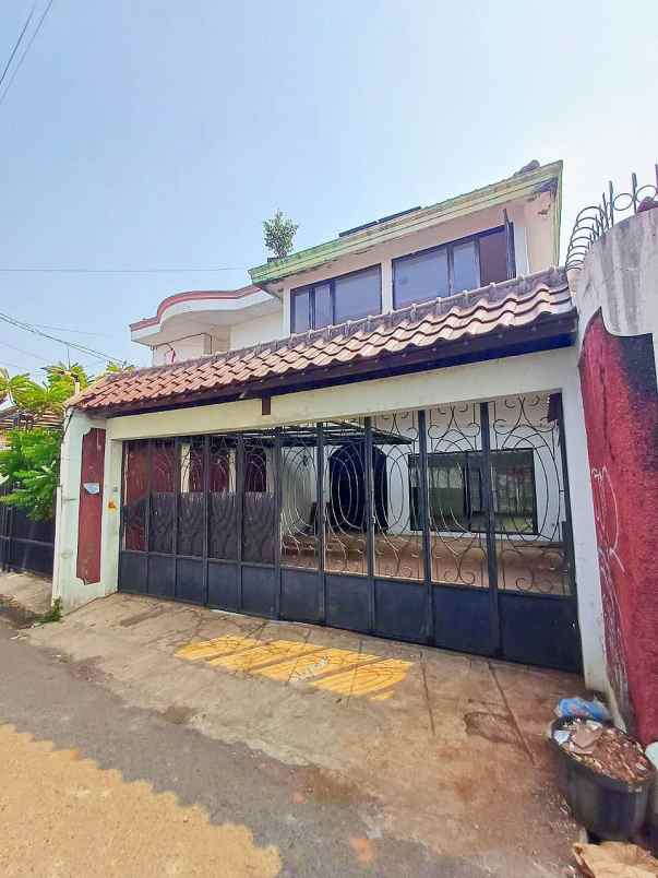 dijual rumah jagakarsa