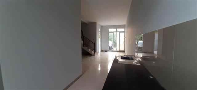 dijual rumah jaka sampurna bekasi jawa