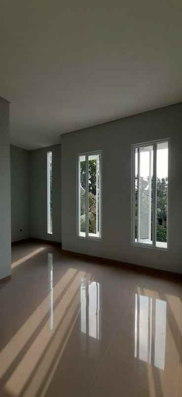 dijual rumah jaka sampurna bekasi jawa