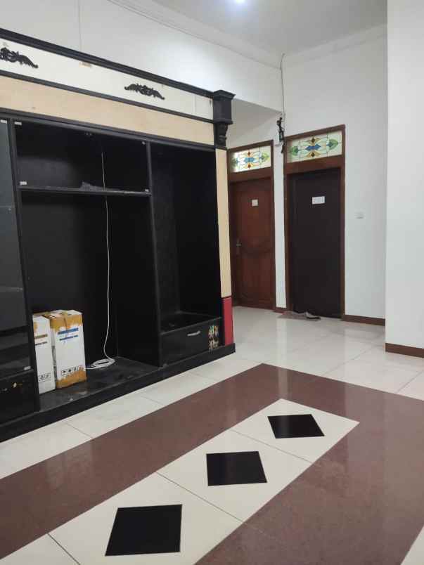 dijual rumah jakarta barat kemanggisan