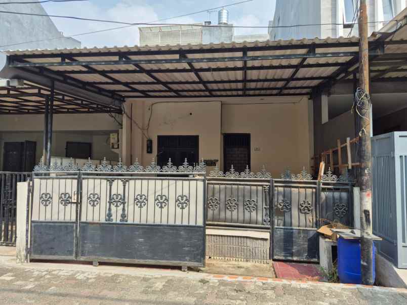 dijual rumah jalan bisma v blok 11