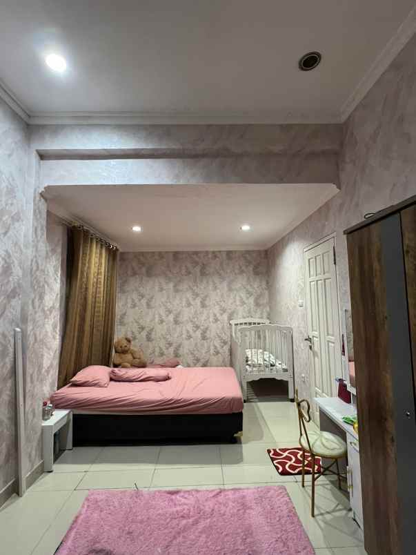 dijual rumah jalan haji sidup