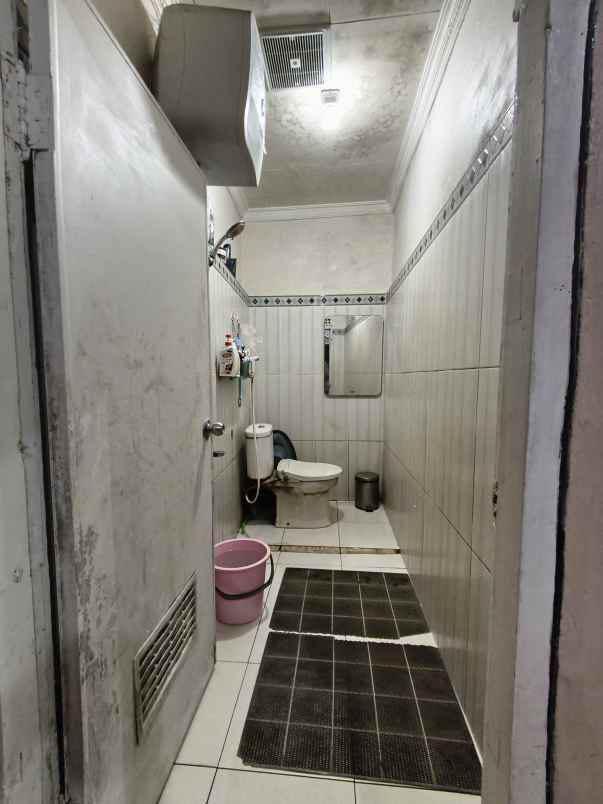 dijual rumah jalan kair ragunan ps minggu