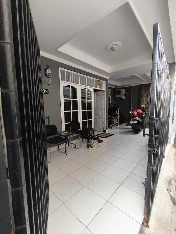 dijual rumah jalan kair ragunan ps minggu